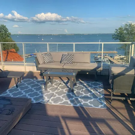 Masuria Sky W Nautica Z Widokiem Na Jezioro Niegocin * 吉日茨科